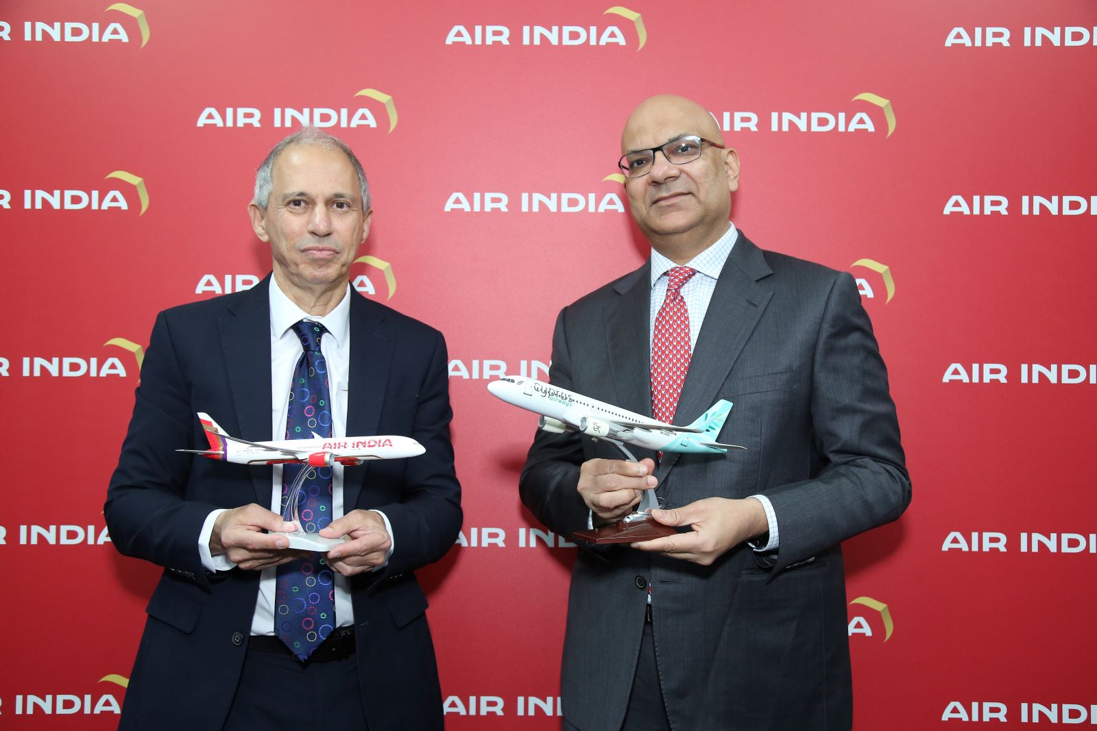 Nipun Aggarwal, Chief Commercial Officer, Air India and Thanos Pascalis, CEO, Cyprus Airways