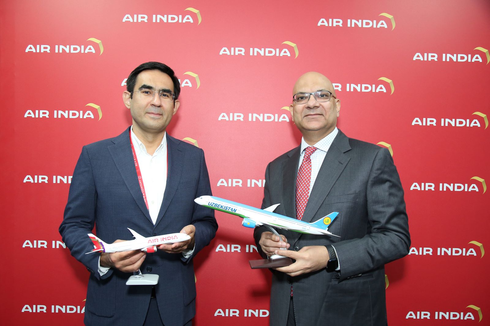 Nipun Aggarwal, Chief Commercial Officer, Air India and Alisher Sattarov, Senior Vice President Finance and Transformation (IT), Uzbekistan Airways