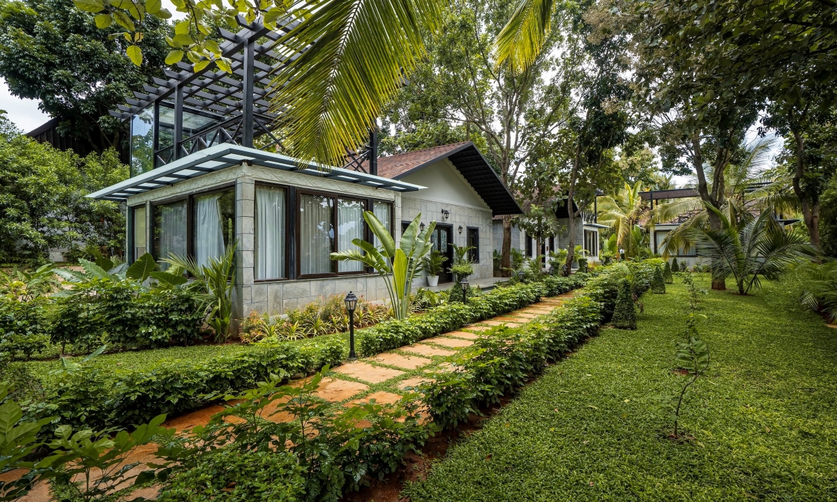 Regenta Resort Tropical Village