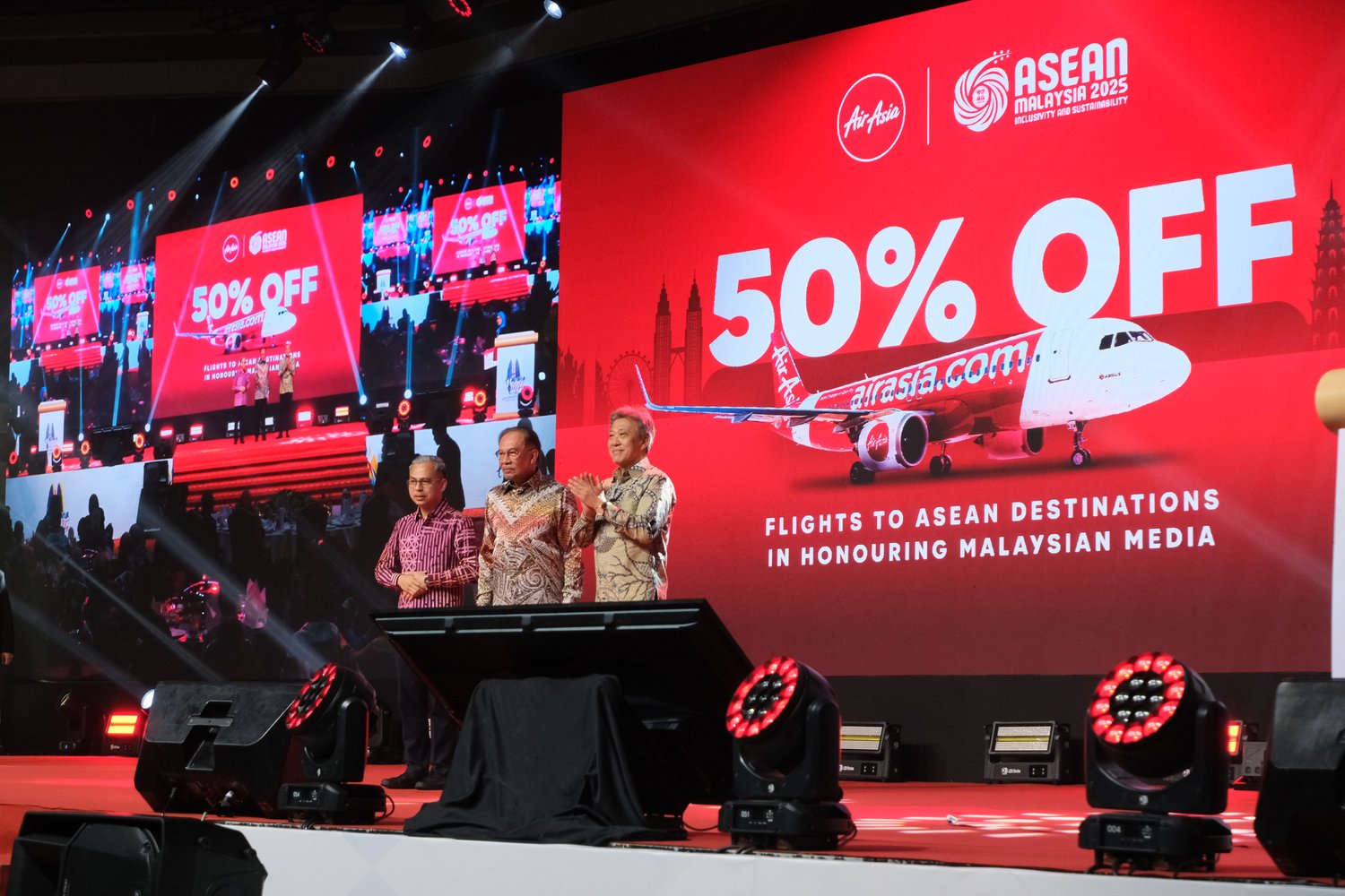 Media VIPs Get 50% Discount on AirAsia Flights