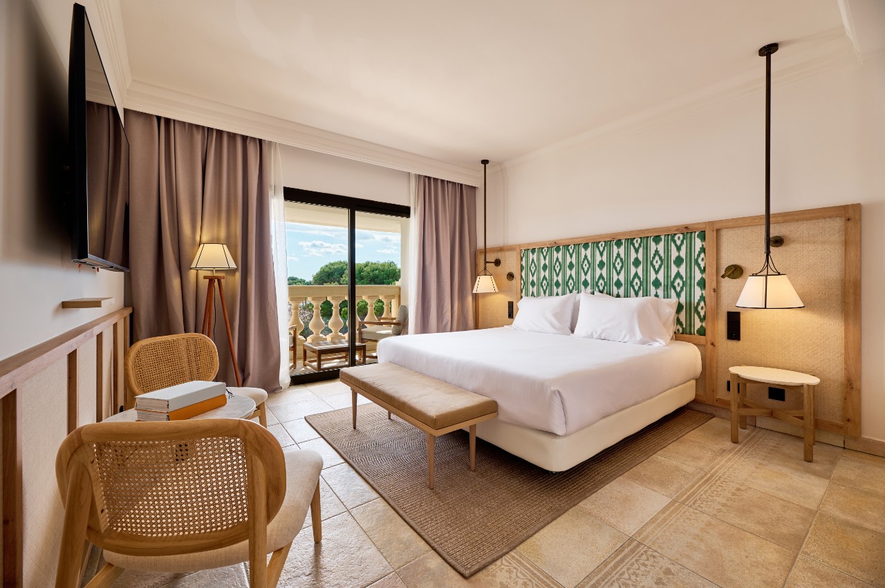 Double Deluxe Room