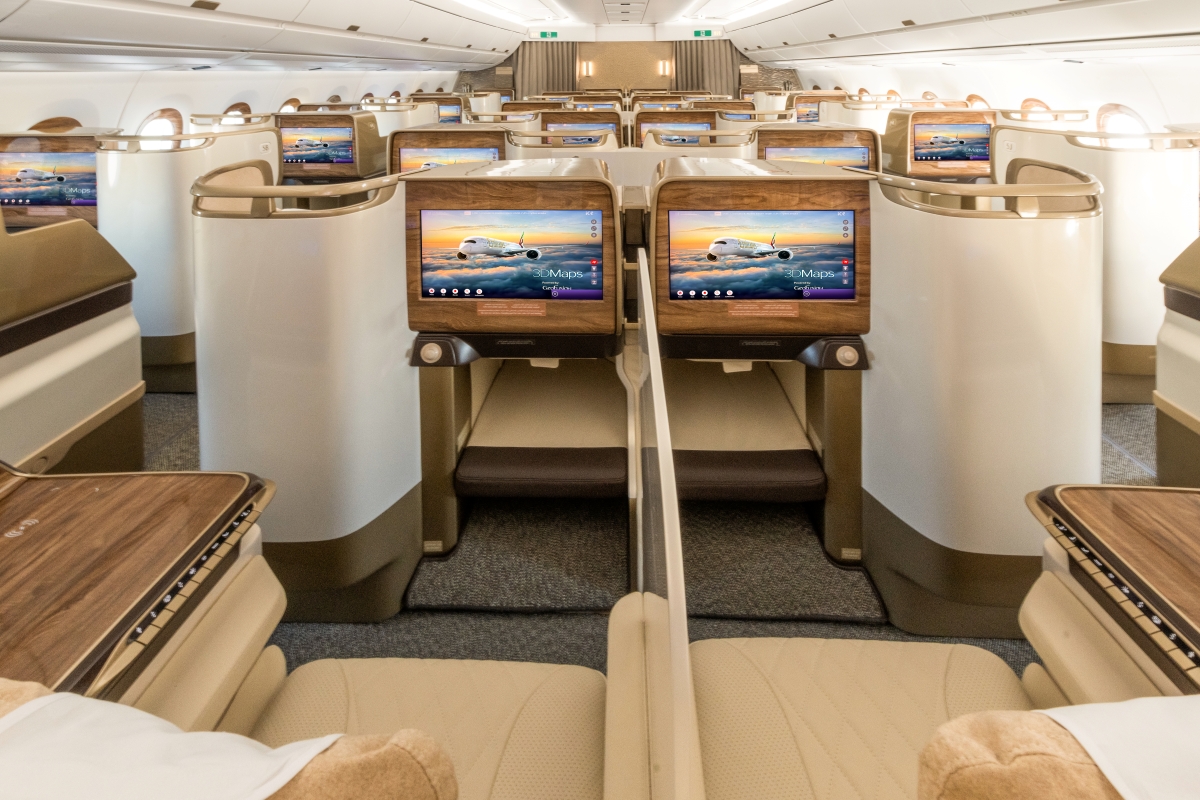 Emirates Introduces A350 at 2025 Airshow