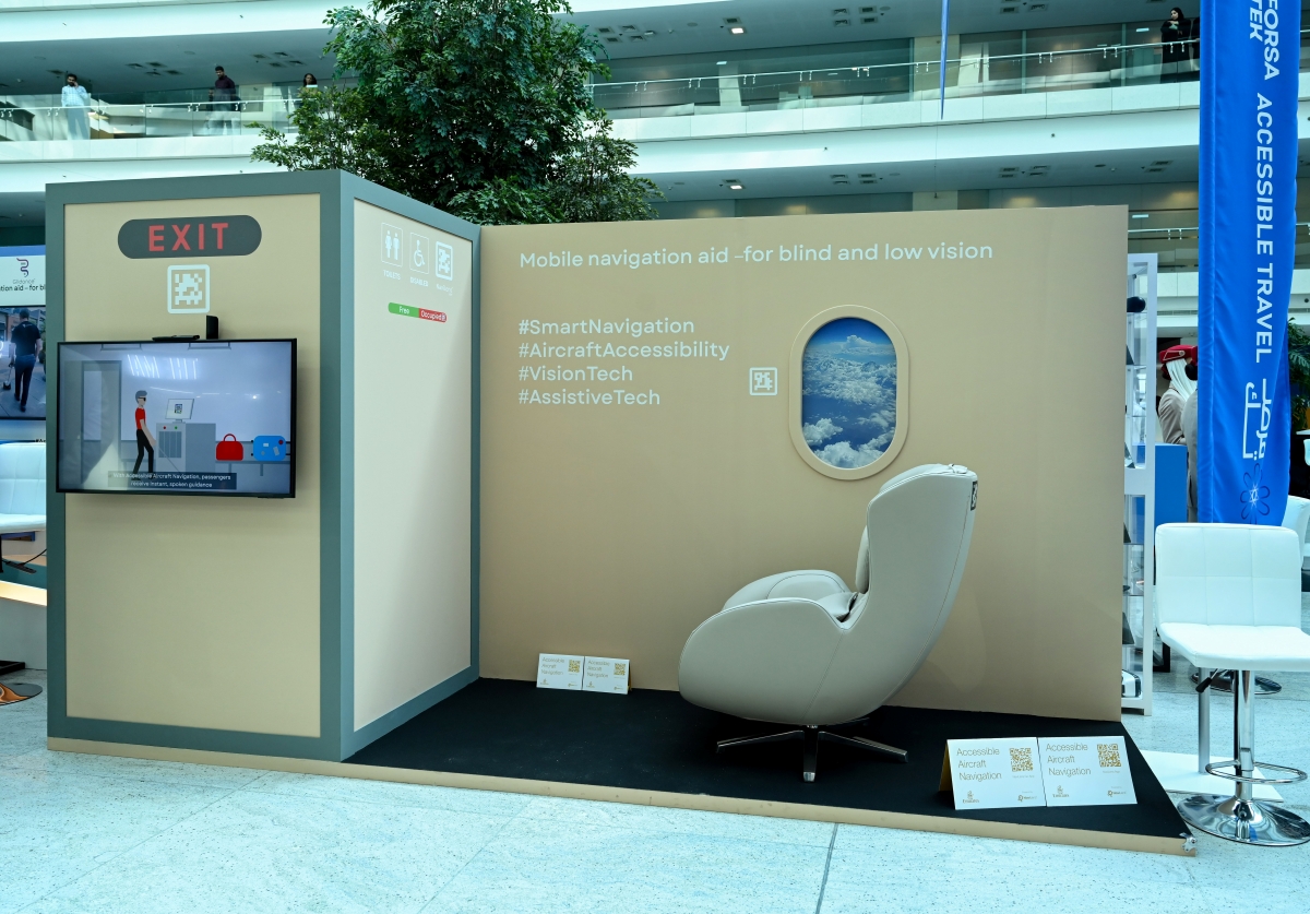 Mobile navigation aid – for blind and low vision: Accessible navigation system for visually impaired passengers in airports and aircraft.