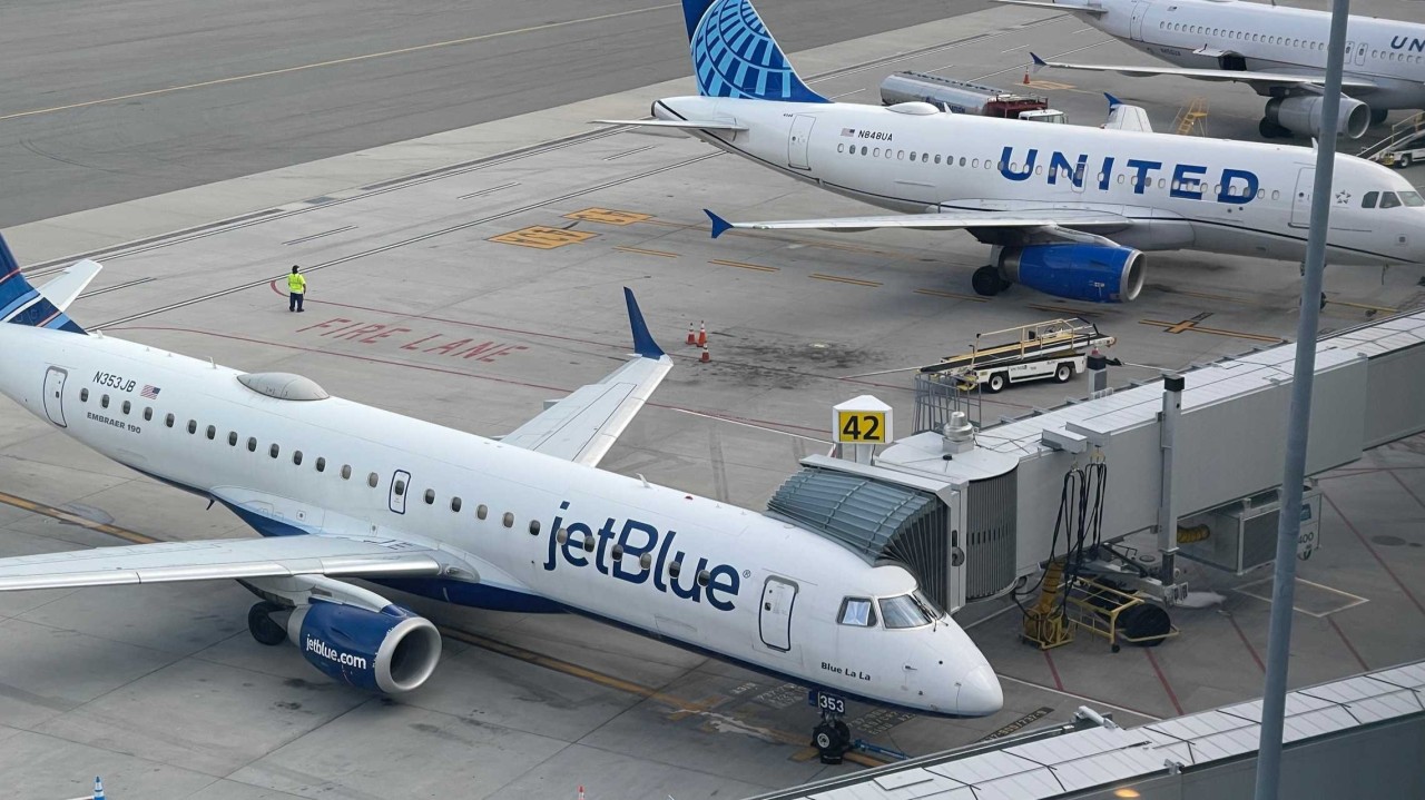 JetBlue and United Clear DOT Review, Move Forward with Blue Sky Collaboration