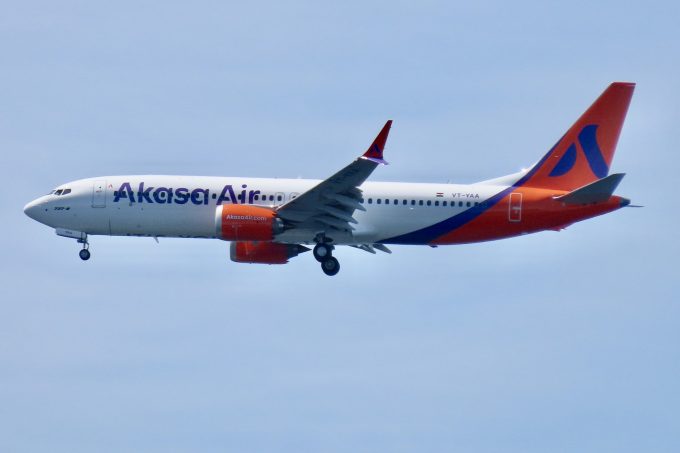 Smart Move: Akasa Air Unveils 5 Eco-Friendly Crew Bags with uppercase!