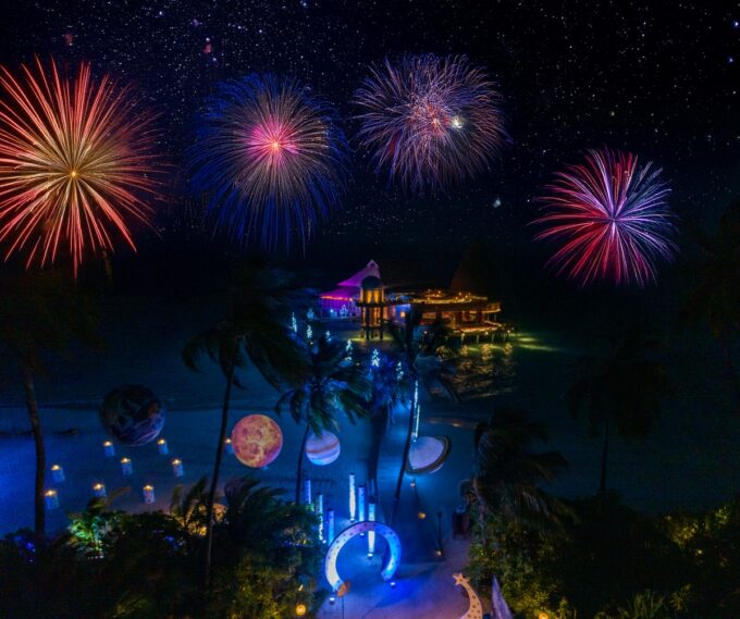 Anantara Kihavah Marks Festive Season with 4 Powerful Elements