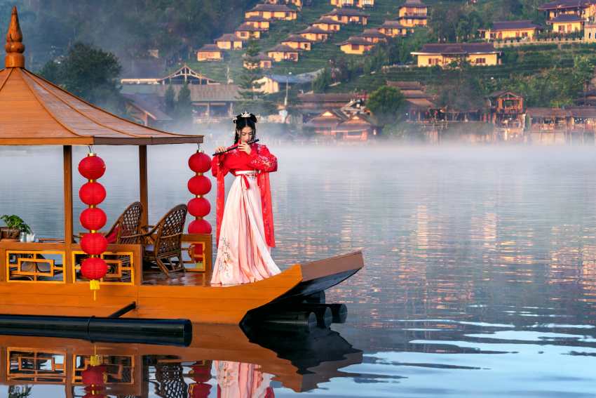 Guigang's Spectacular Lotus Culture Series: Innovation and Tradition