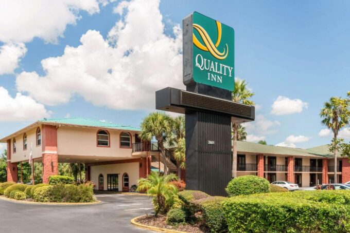 The True Meaning of Hospitality Owners of a Quality Inn & Suites Opened Their Doors to a Community in Crisis