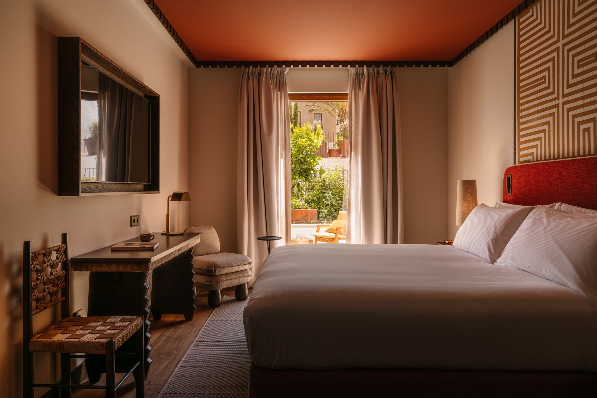 Hilton Opens Palacio de Godoy Cáceres, Curio Collection