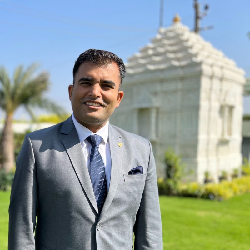 Mr. Kanhaiya Jha, General Manager, Vivanta and Ginger Ekta Nagar