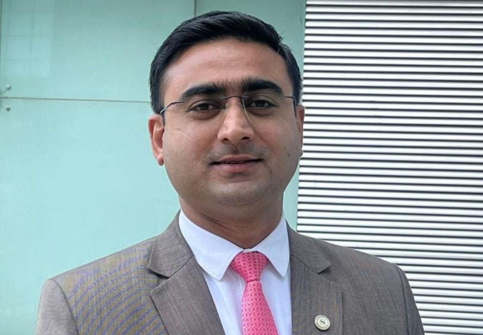 Vineet