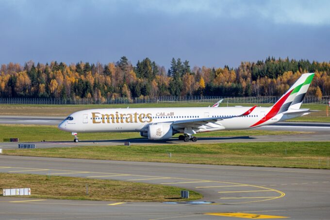 Emirates Launches A350 and Premium Economy in Oslo