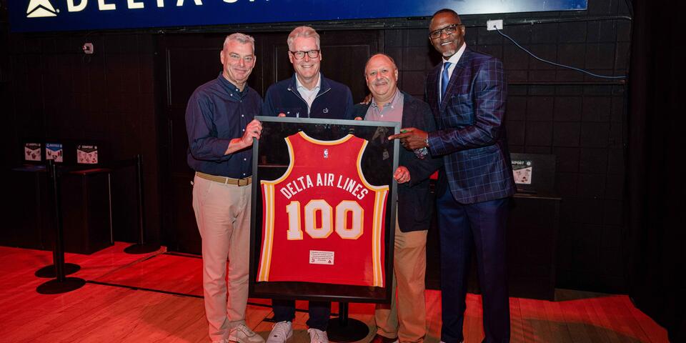 Delta, Atlanta Hawks Extend Partnership with Fan-Focused Experiences