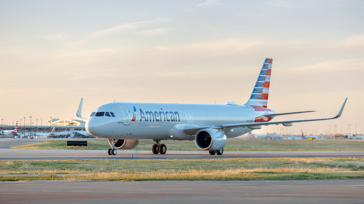 American Airlines Prepares Holiday Travel Deals