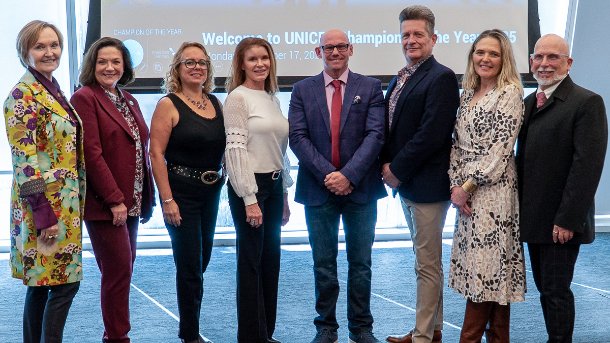 American Airlines Recognizes Flight Attendants Supporting UNICEF