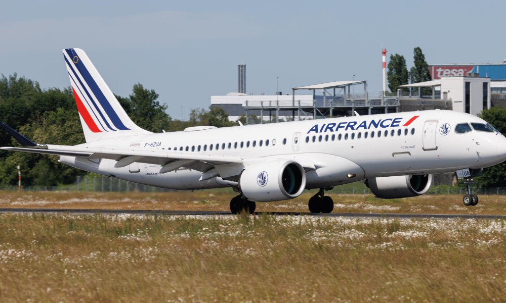 Air France Adds New London Gatwick Service and Special Flights to Cardiff