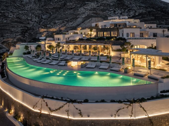 LXR Hotels & Resorts to Open Sandblu Santorini in Greece