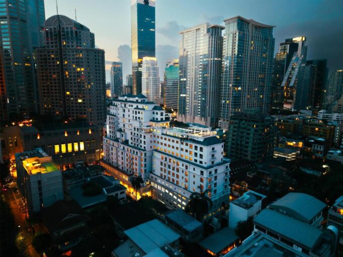 Radisson Hotel Group Opens Radisson Hotel Chateau de Bangkok