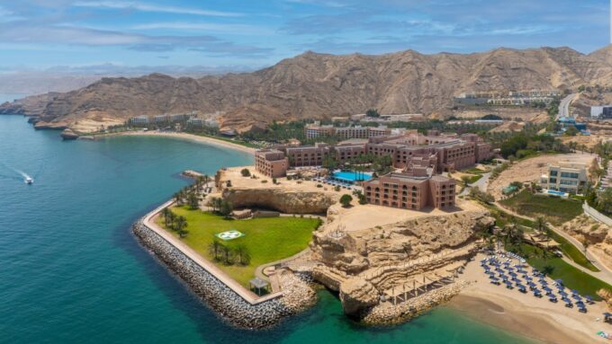 Hilton Opens Three Hotels at Barr Al Jissah, Oman