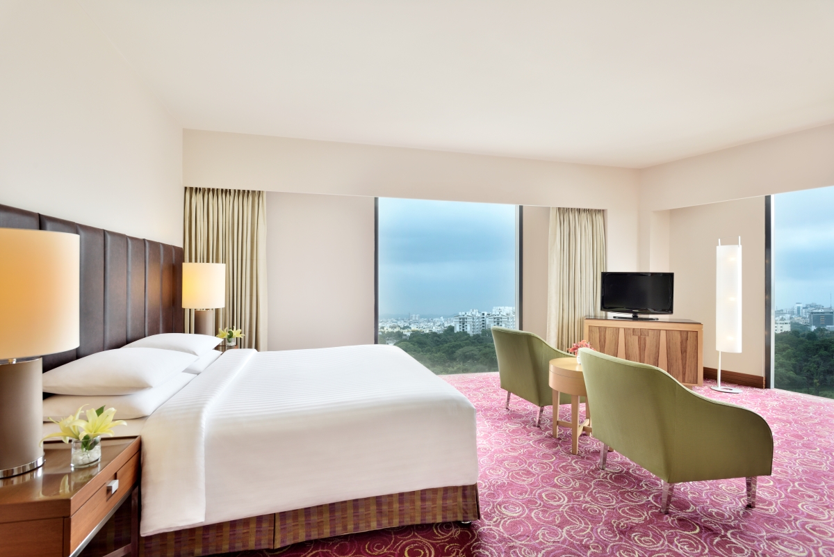 Courtyard by Marriott Hyderabad Launches Business Deluxe Rooms