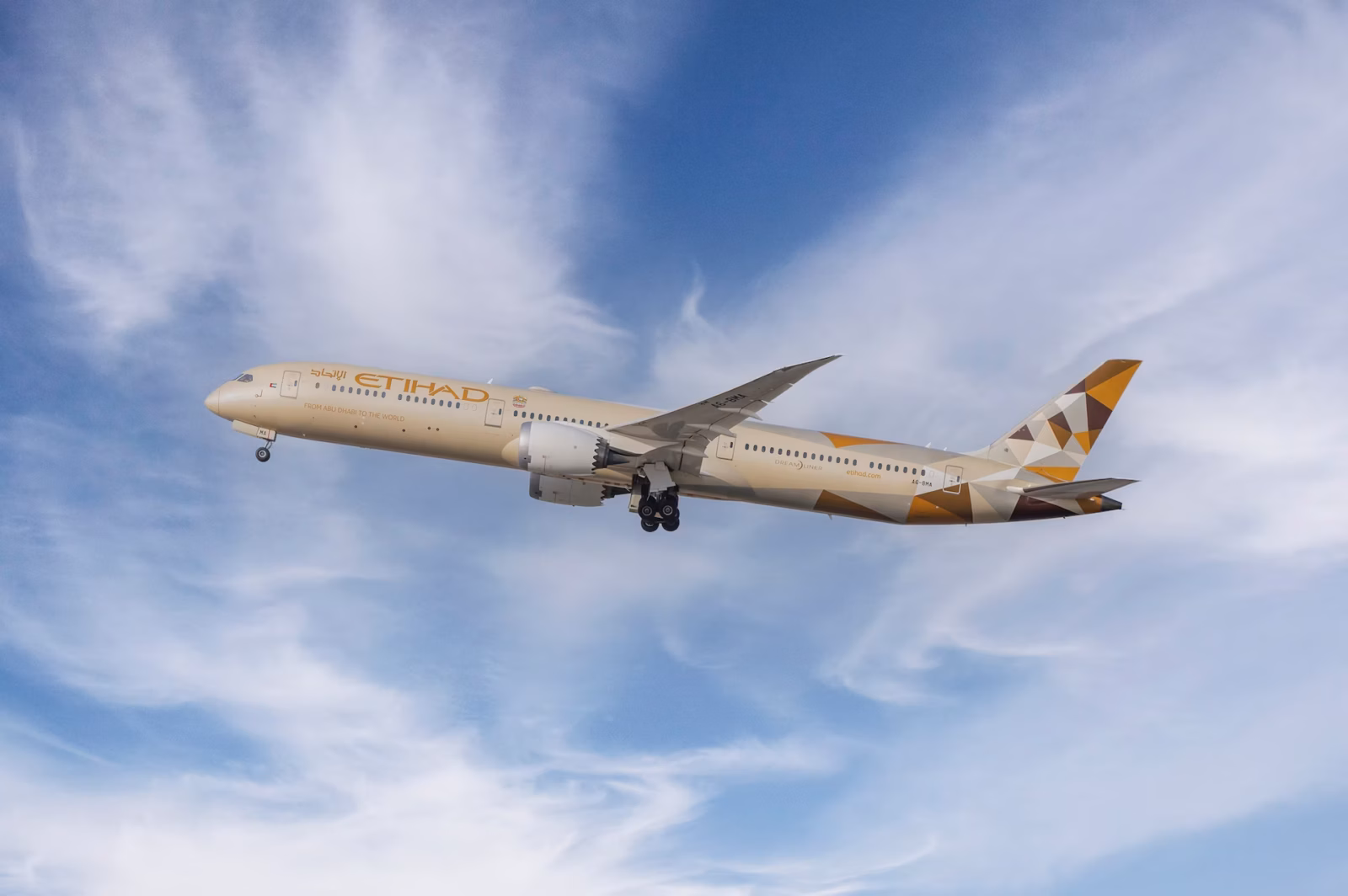 Etihad Airways Reports Record Passenger Numbers in 2025