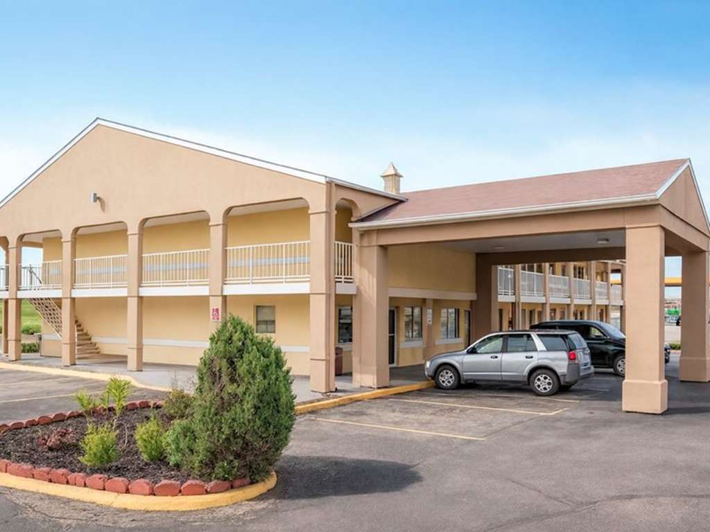 Red Lion Hotels opens new property in Junction City, Kansas