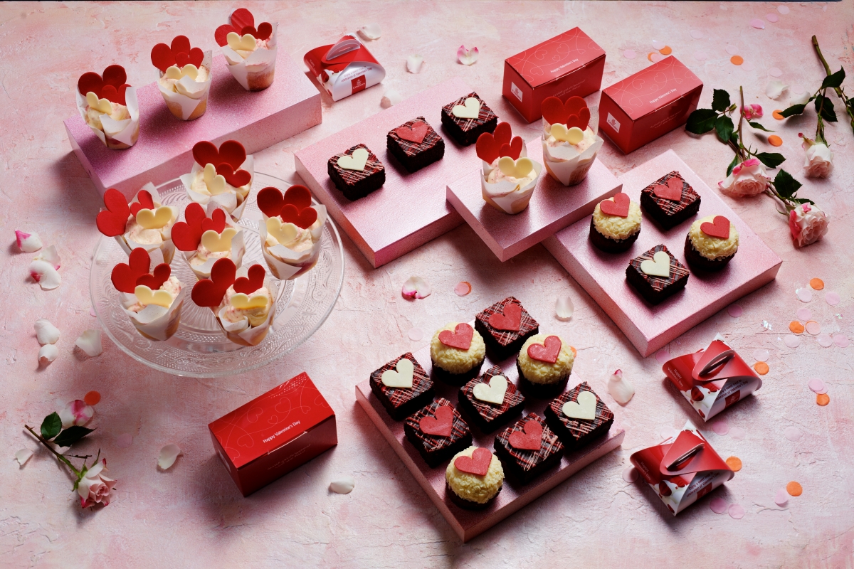 Emirates Celebrates Valentine’s Day in the Air
