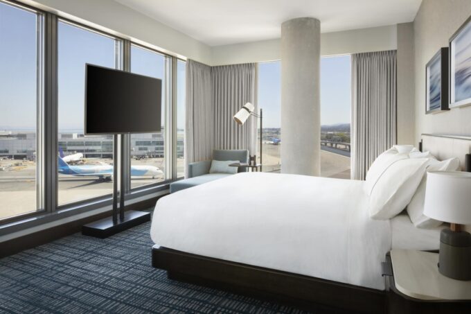 Grand Hyatt SFO Named Best Airport Hotel in North America