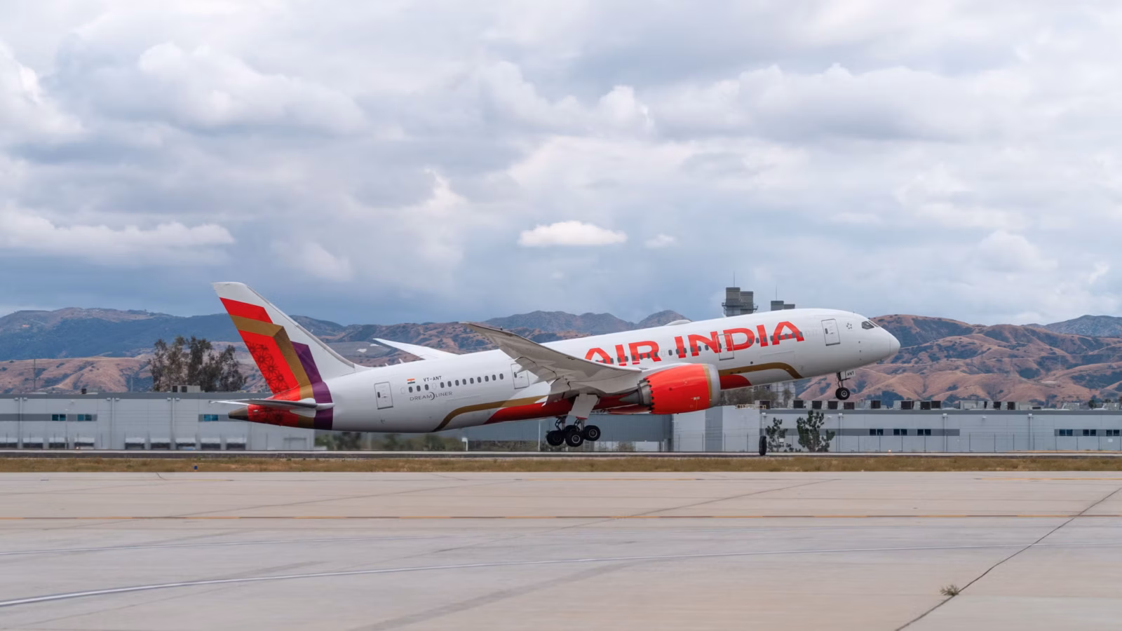 Retrofitted Boeing 787-8