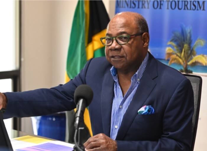 Minister Proposes Caribbean Tourism Bank