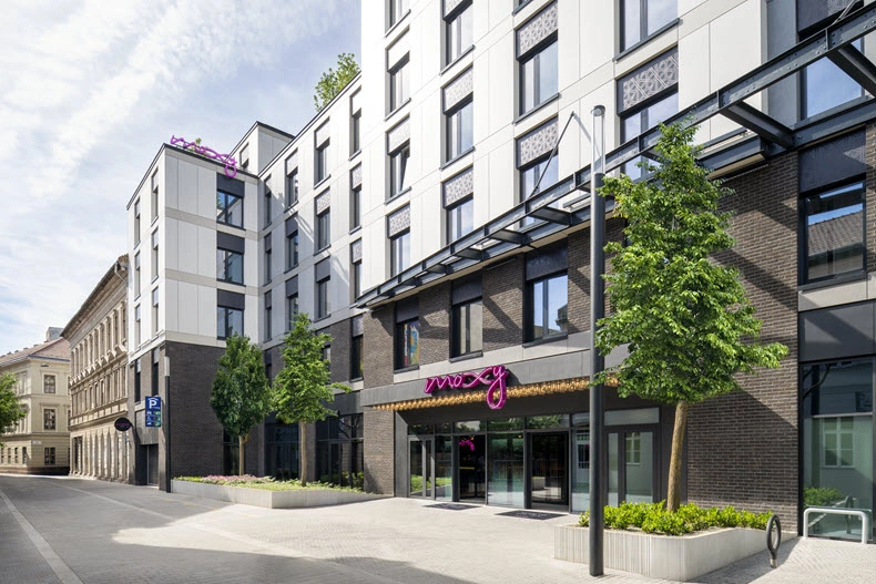 Moxy Hotels Opens Moxy Budapest Downtown in Hungary