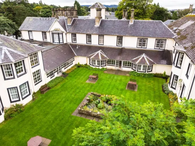 Radisson Adds Historic Hotel in Scotland to Portfolio