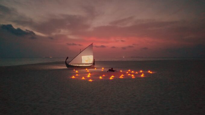Fushifaru Maldives Launches ‘Sleep Under the Stars’ Experience