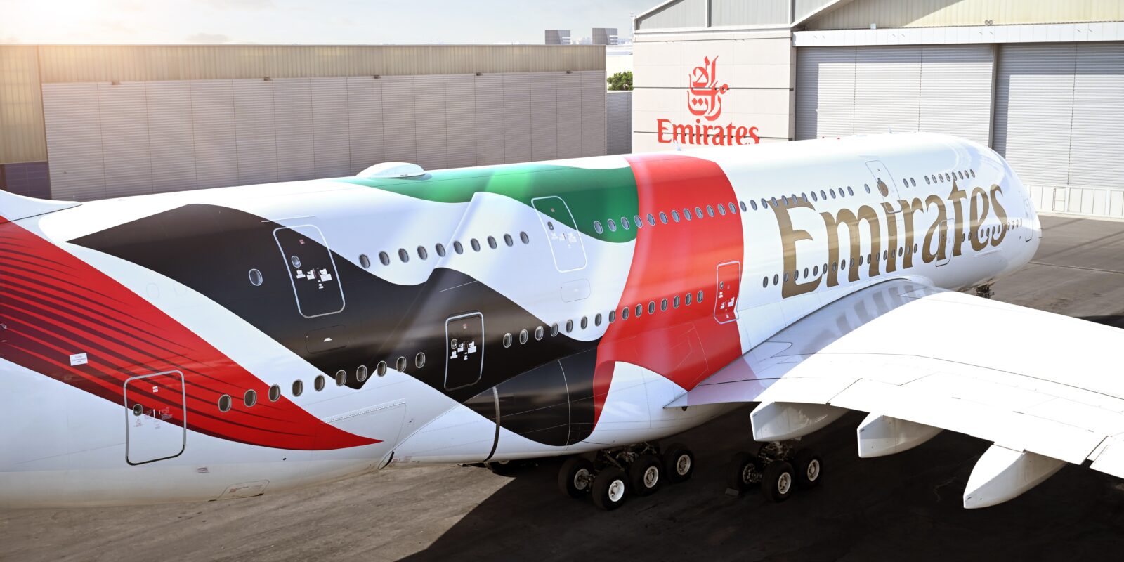 Emirates Reveals New UAE Flag Livery on A380