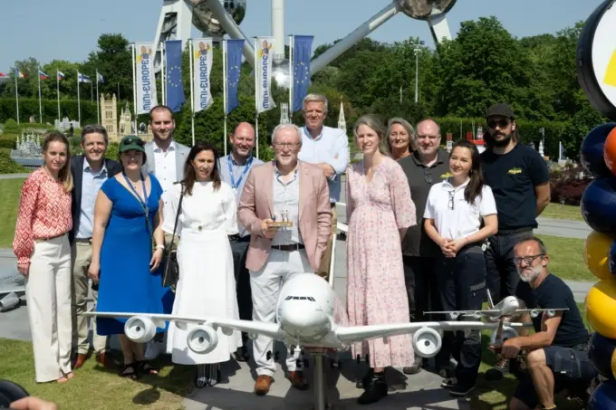 Emirates A380 Arrives at Mini-Europe