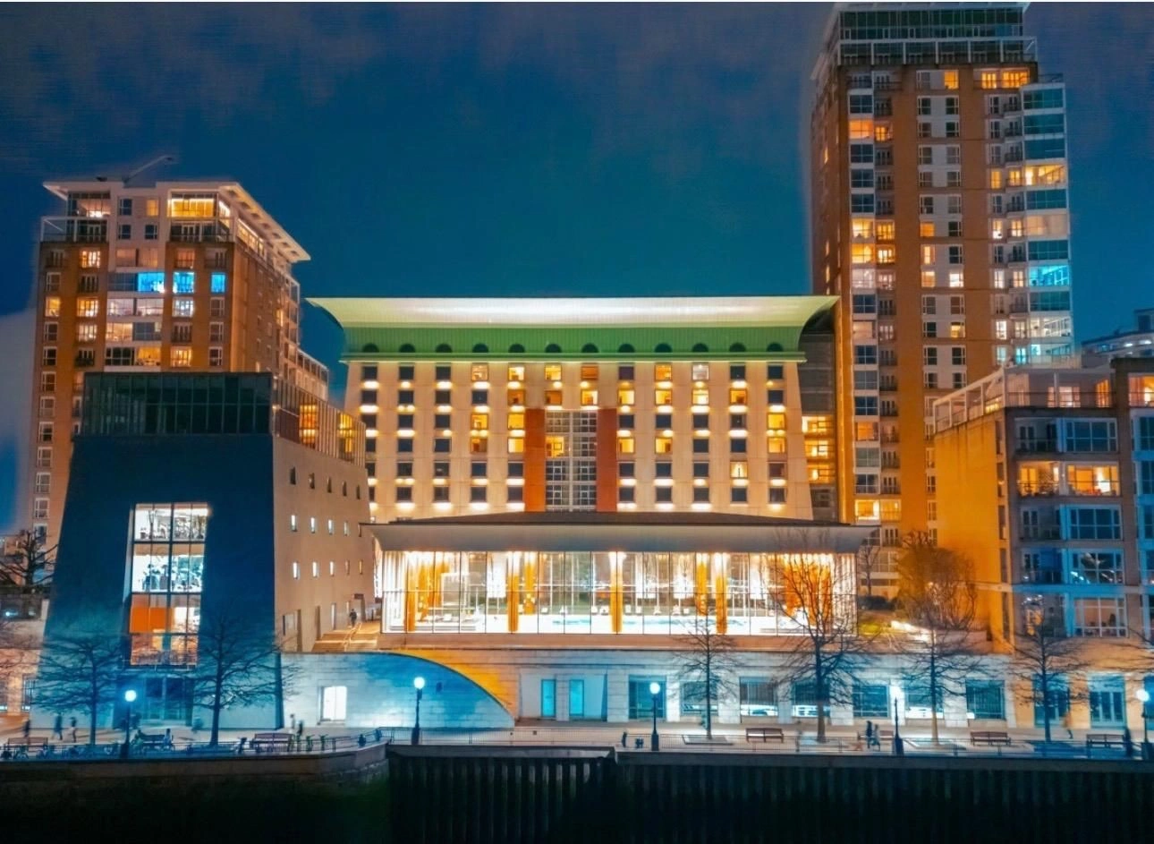 Vignette Collection Debuts in London’s Canary Wharf