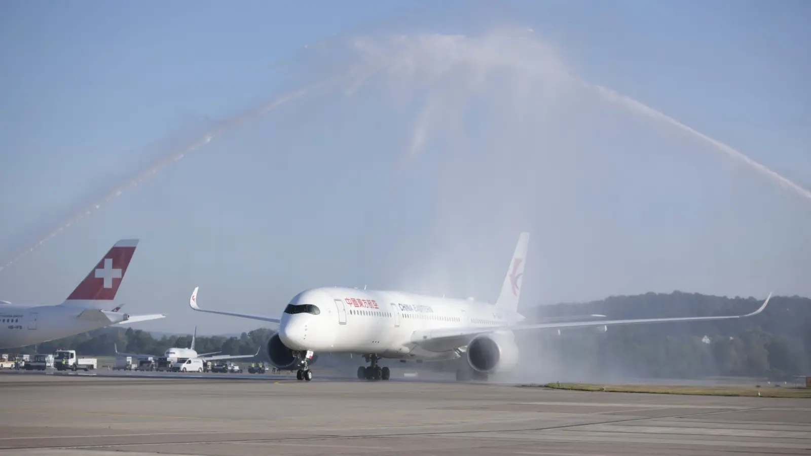 China Eastern Begins Direct Service to Zurich