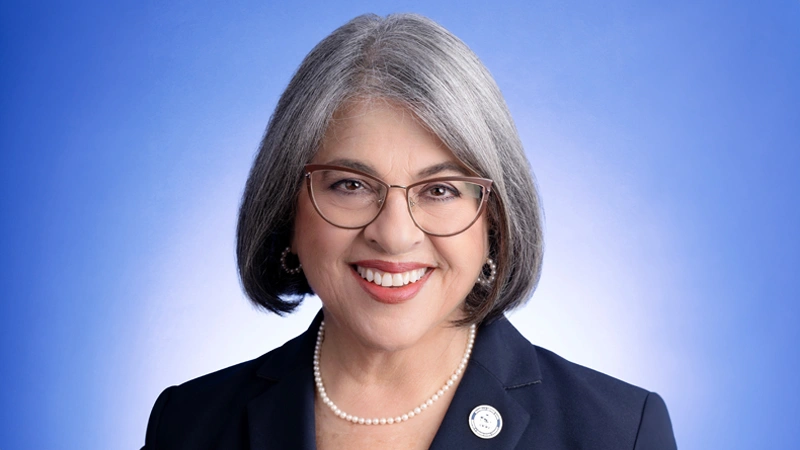 Daniella Levine Cava, Mayor of Miami-Dade County