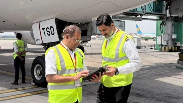 Air India Digitizes Widebody Fleet