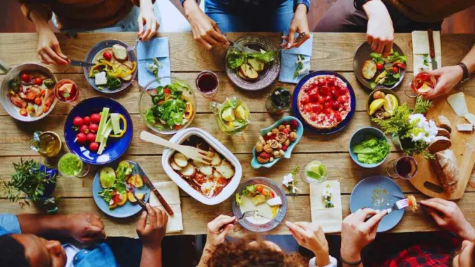 Food Influences Indian Travellers' Destination Choices: Pickyourtrail Data