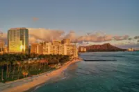 LXR Debuts Ka Laʻi Waikīkī Beach