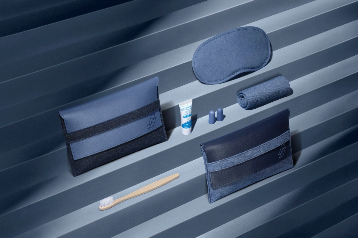 Air France Unveils New Comfort Kits
