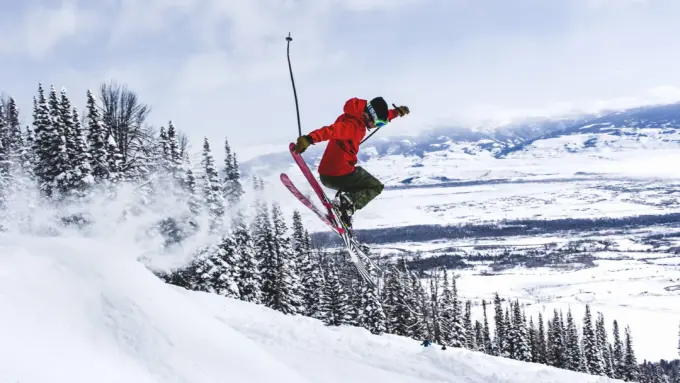 Alaska Airlines Adds Portland–Steamboat Springs Winter Flights