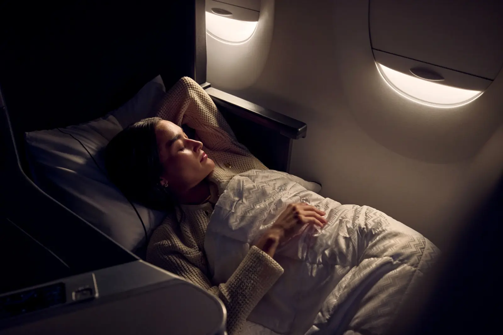 Delta Adds Basic Fares to Premium Cabins
