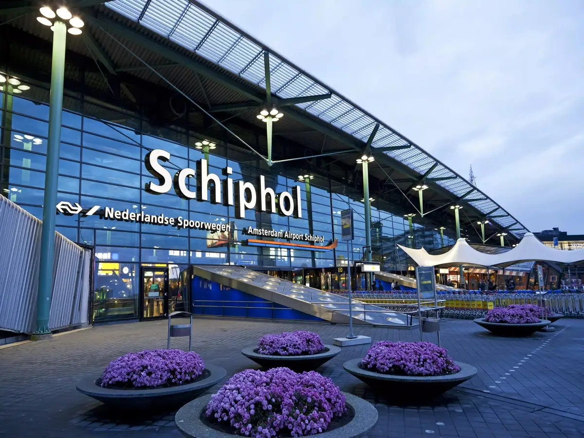 Schiphol Expects 12.7 Million Summer Holiday Travellers
